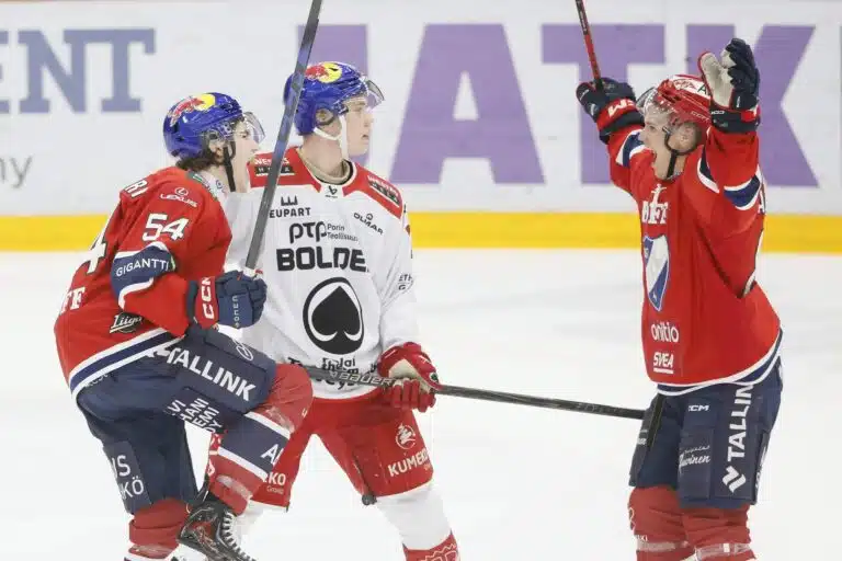 Pilkattu HIFK otti yllättävän voiton – JYP otti Ässät kiinni
