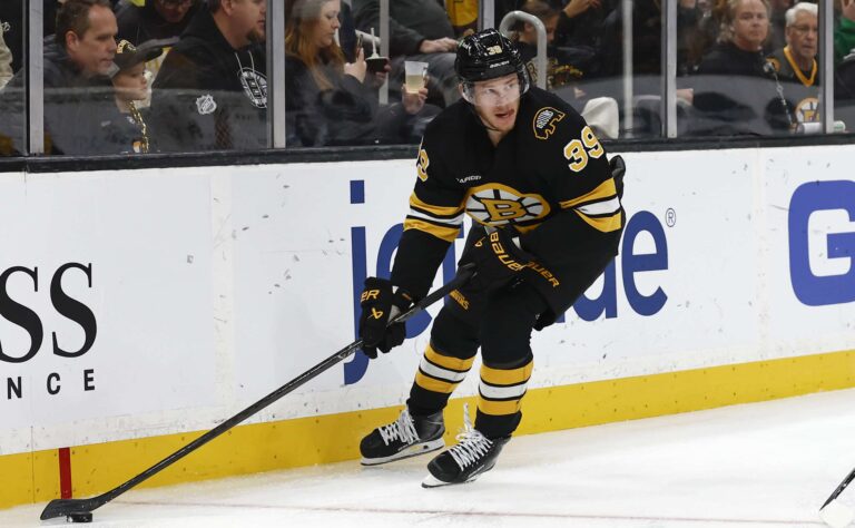 NHL:n kuumin maaliruisku nousi parrasvaloihin – yksi merkittävä tekijä huippuvireen taustalla