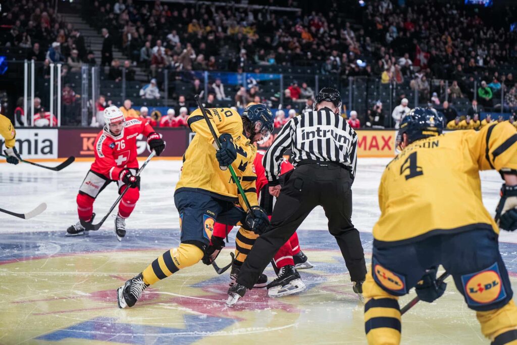 Ruotsi pakkasi monitoimisveitsin