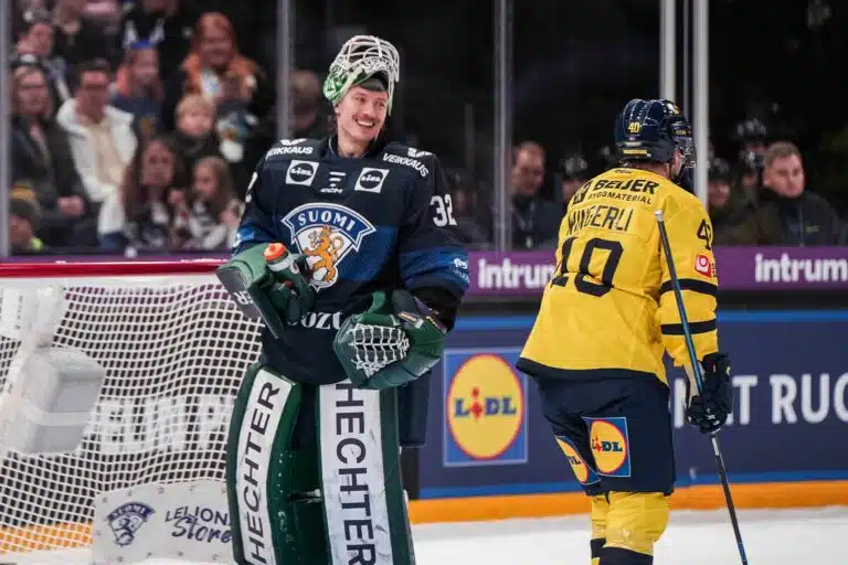 Emil Larmi pimahti SHL:ssä