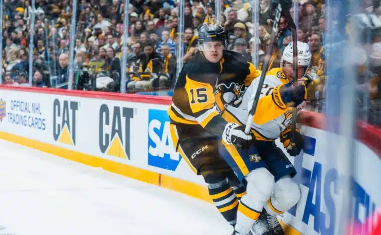 Hallitseva SHL-mestari myöntää kiinnostuksensa suomalaiseen NHL-hyökkääjään