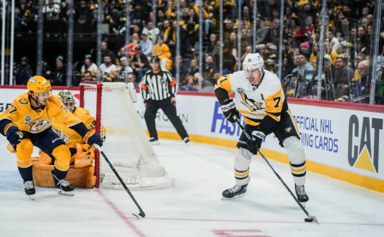 Seuratoveri kuvaili Jevgeni Malkinin erityisominaisuuksia: ”Nämä kaikki taidot tekevät hänestä vaikeasti puolustettavan”