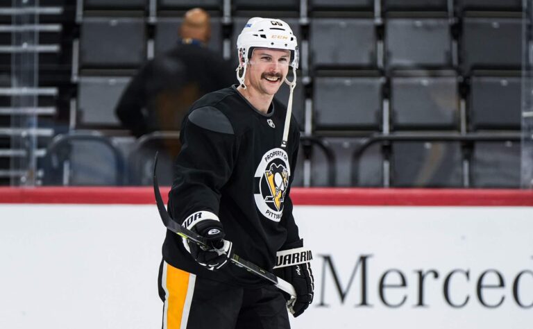 NHL:n supertähdestä huolestuttava tieto – hurja putki uhattuna?