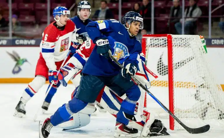 Yle Urheilun asiantuntija hämmentyneenä tämän Nuoren Leijonan roolista: ”Valmennus ei oikeasti näe”