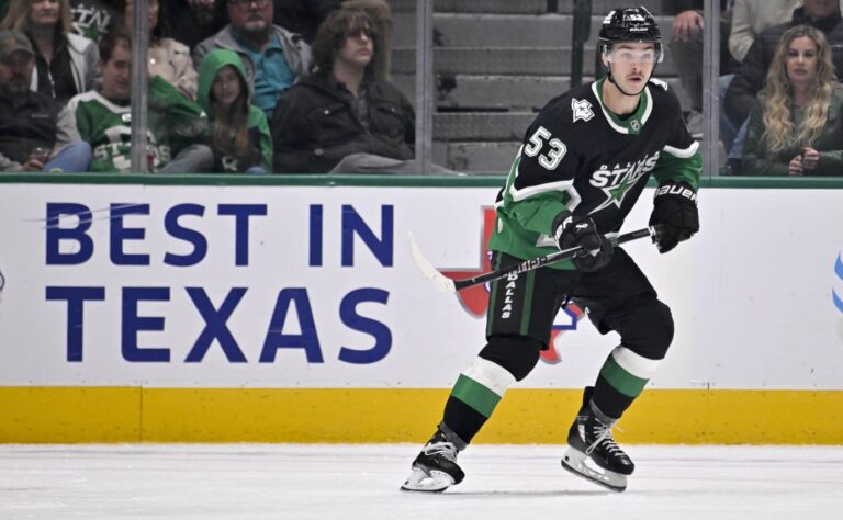 Mikko Rantanen syöttökoneena – Dallasin supertähti pysäyttämättömässä vireessä