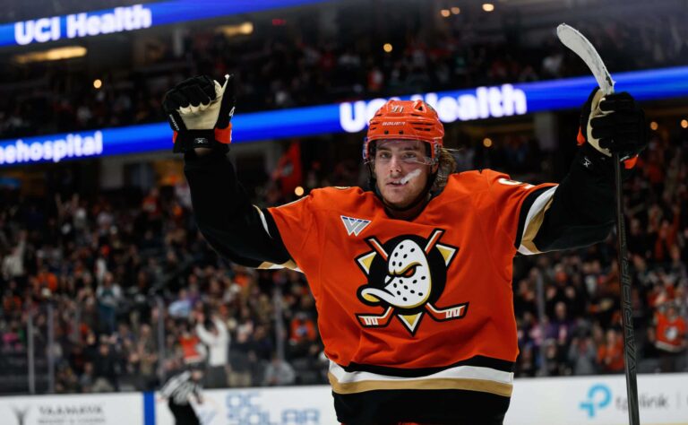 NHL:n ruotsalaistykki järisyttävässä ennätystahdissa