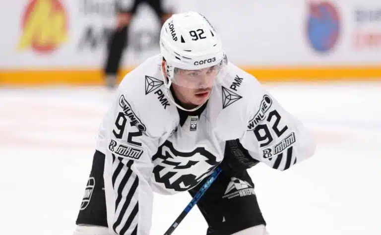 Lähde: New York Islanders kiinnittämässä paluumuuttajan KHL:stä