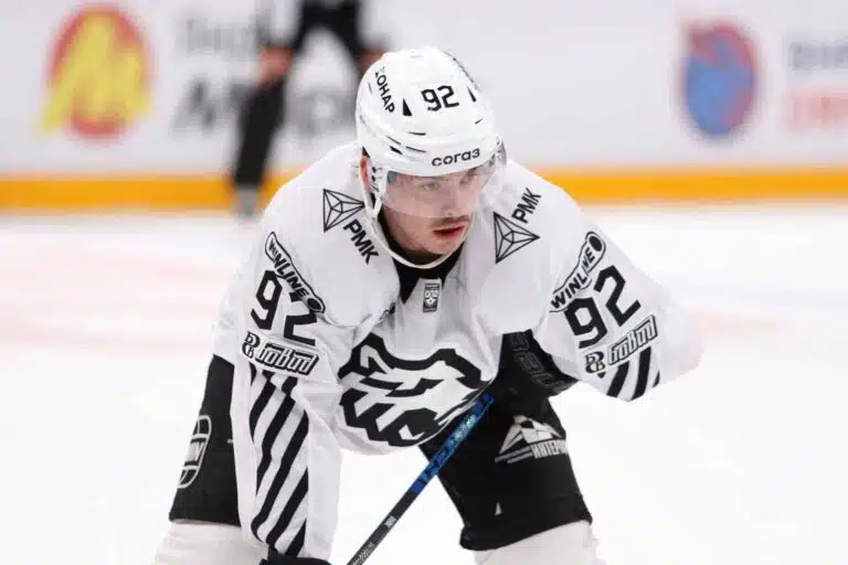 Lähde: New York Islanders kiinnittämässä paluumuuttajan KHL:stä