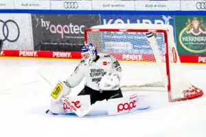 Suomalaisvahti matkalla kaikkien aikojen DEL-kauteen