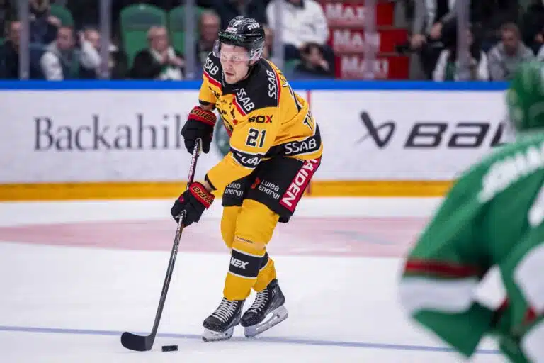 Lähde: Juhani Tyrväinen kieltäytyi paluumuutosta