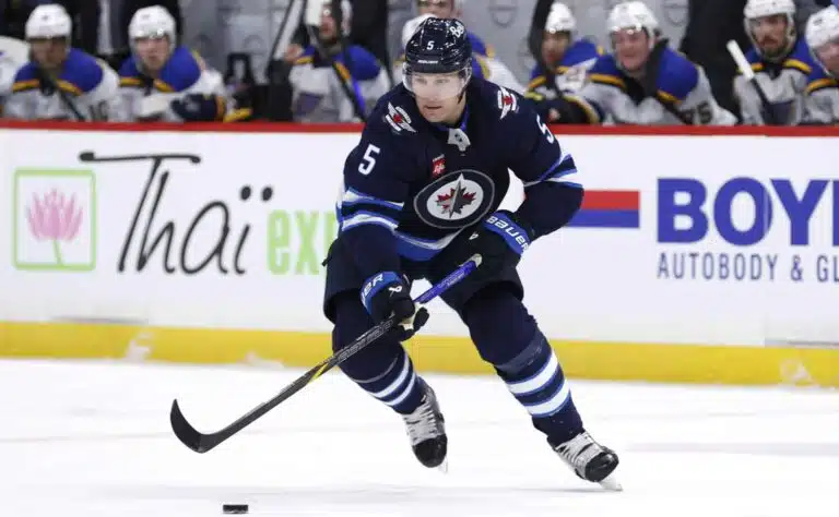 Lähde: Hurjan virstanpylvään saavuttanut hylkiö avoin uudelle joukkueelle