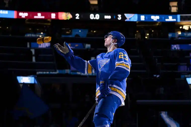 St. Louis Bluesilta jatkosopimus kohupelaajalle