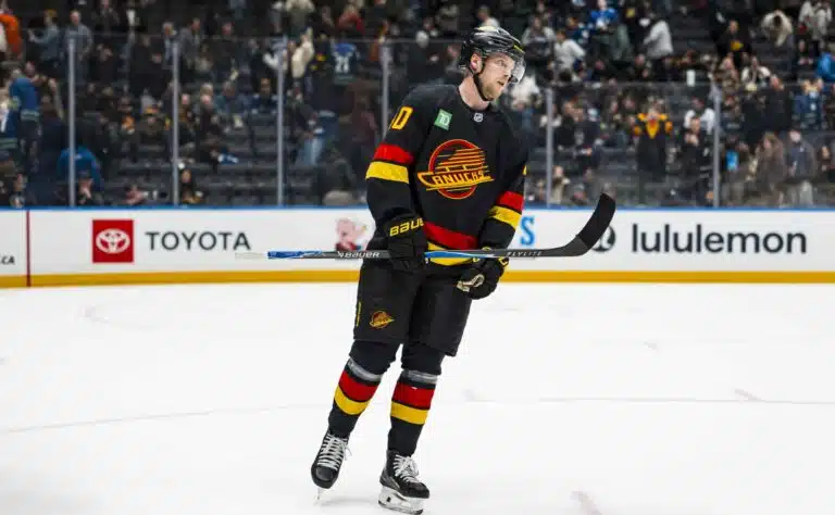 Utah Mammoth yhdistetty huhuissa moneen huippusentteriin