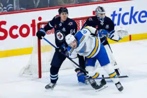 Lähde: Treidi odottaa kahta Winnipeg Jets -puolustajaa