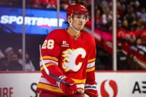 Lähde: NHL-puolustajaa yritetään treidata toisen kerran lyhyen ajan sisään