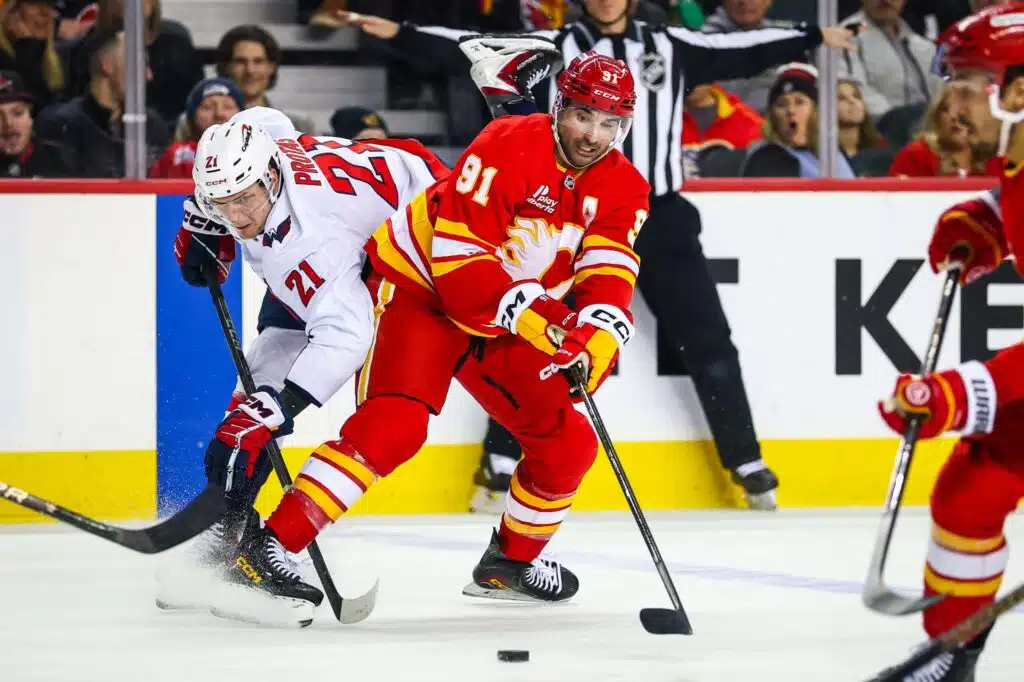 Lähde: Nazem Kadri avoin treidille – kilpakosijoita molemmista konferensseista