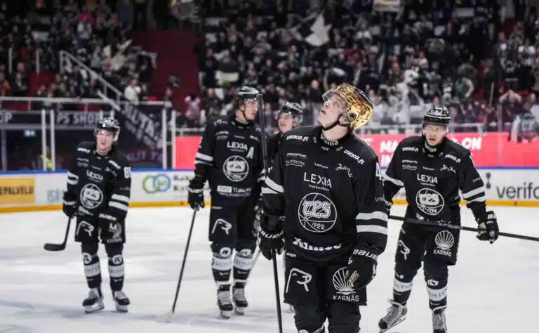 Hämmentävä yhtäläisyys paistoi Liiga-kierroksella – yleisö on löytänyt takaisin jäähalleihin