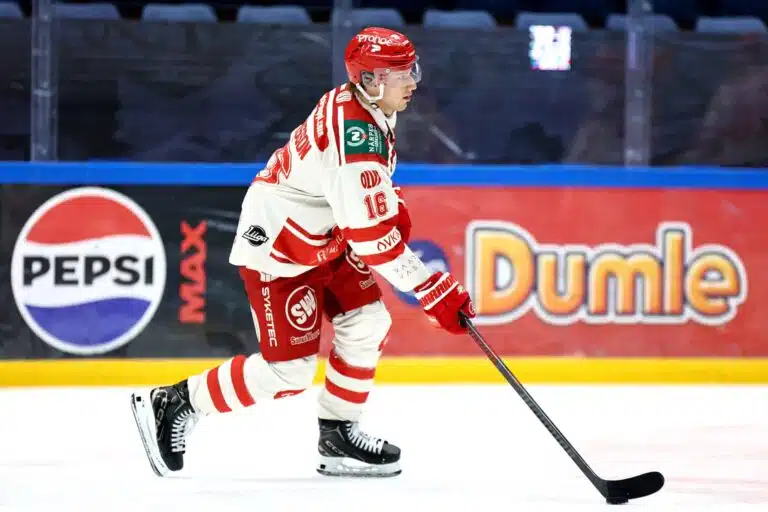 Lähde: Vielä yksi Sport-puolustaja matkalla ulkomaille