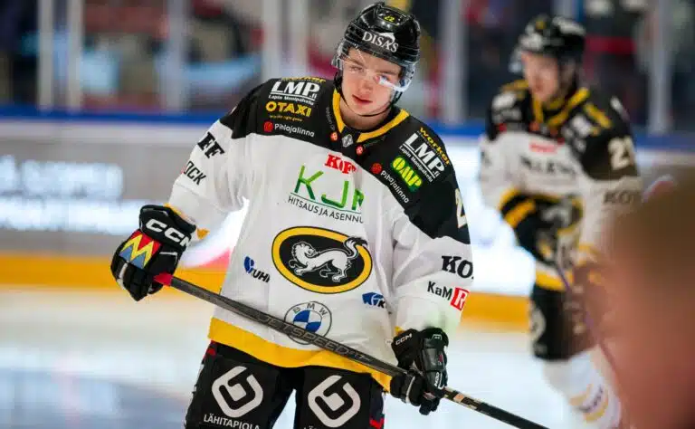 Kärppä-hyökkääjän sopimus revitty – löytyykö uusi joukkue tästä joukosta?