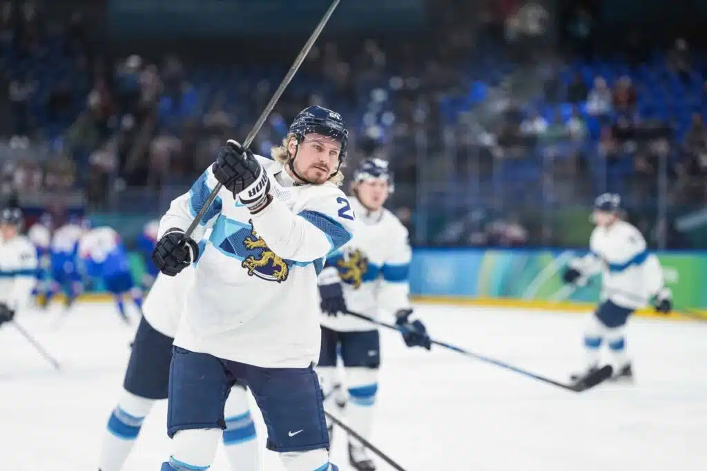 Roope Hintzin pelikunnosta raju paljastus – nyt puhuu päävalmentaja