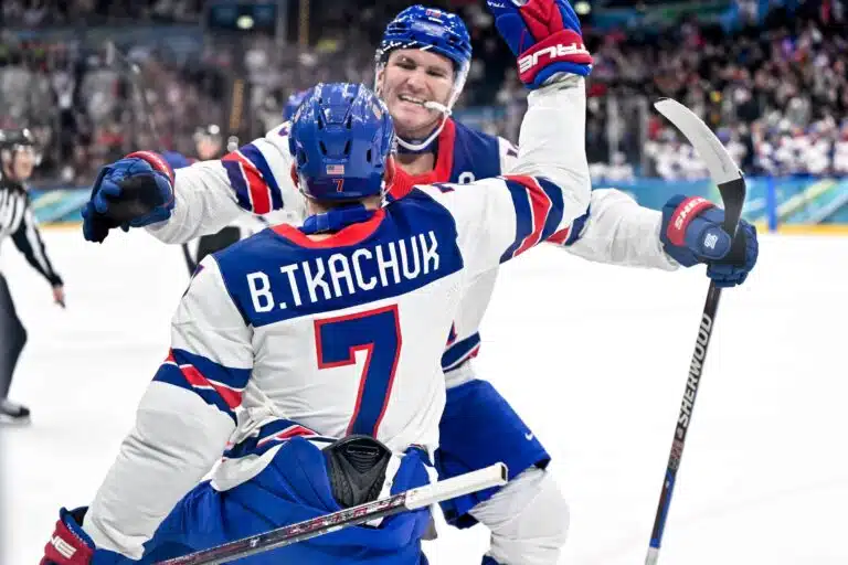 Florida Panthers räjäytti pankin – Brady Tkachuk jättikaupassa veljensä rinnalle