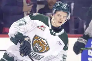 Suomalaislupaus yhä suuremmissa ilmiliekeissä – kääntyvätkö NHL-skouttien päät?