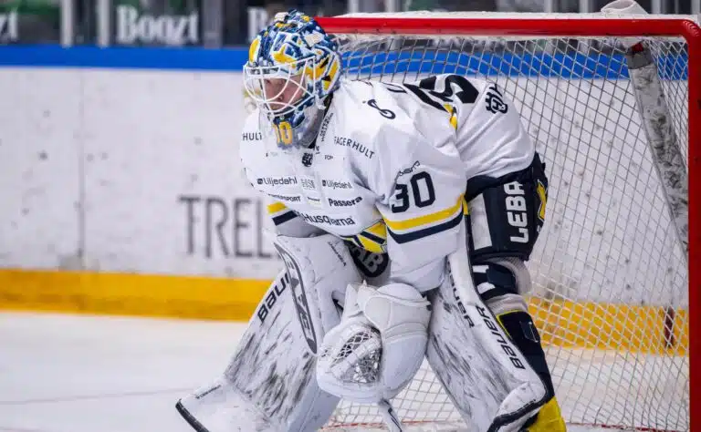 Lähde: Ahdingossa oleva suomalainen SHL-vahti kieltäytyi siirrosta