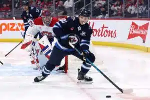 Heikkoa NHL-kautta pelaava ex-superlupaus treidihuhuissa