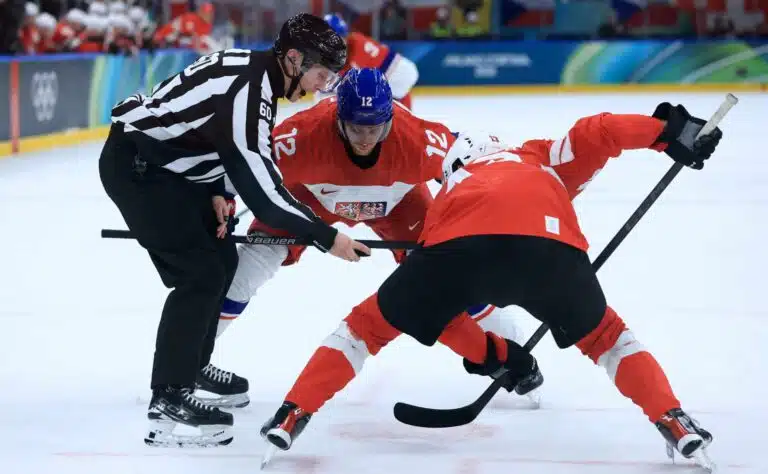 Tšekki koki kovan kolauksen ennen olympialaisten puolivälierää