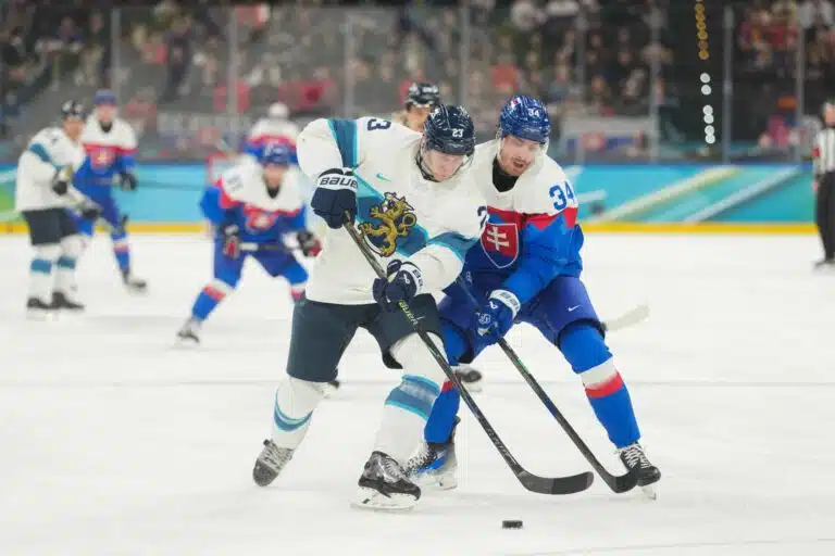 Liiga-tason olympiahyökkääjä vapaalle jalalle