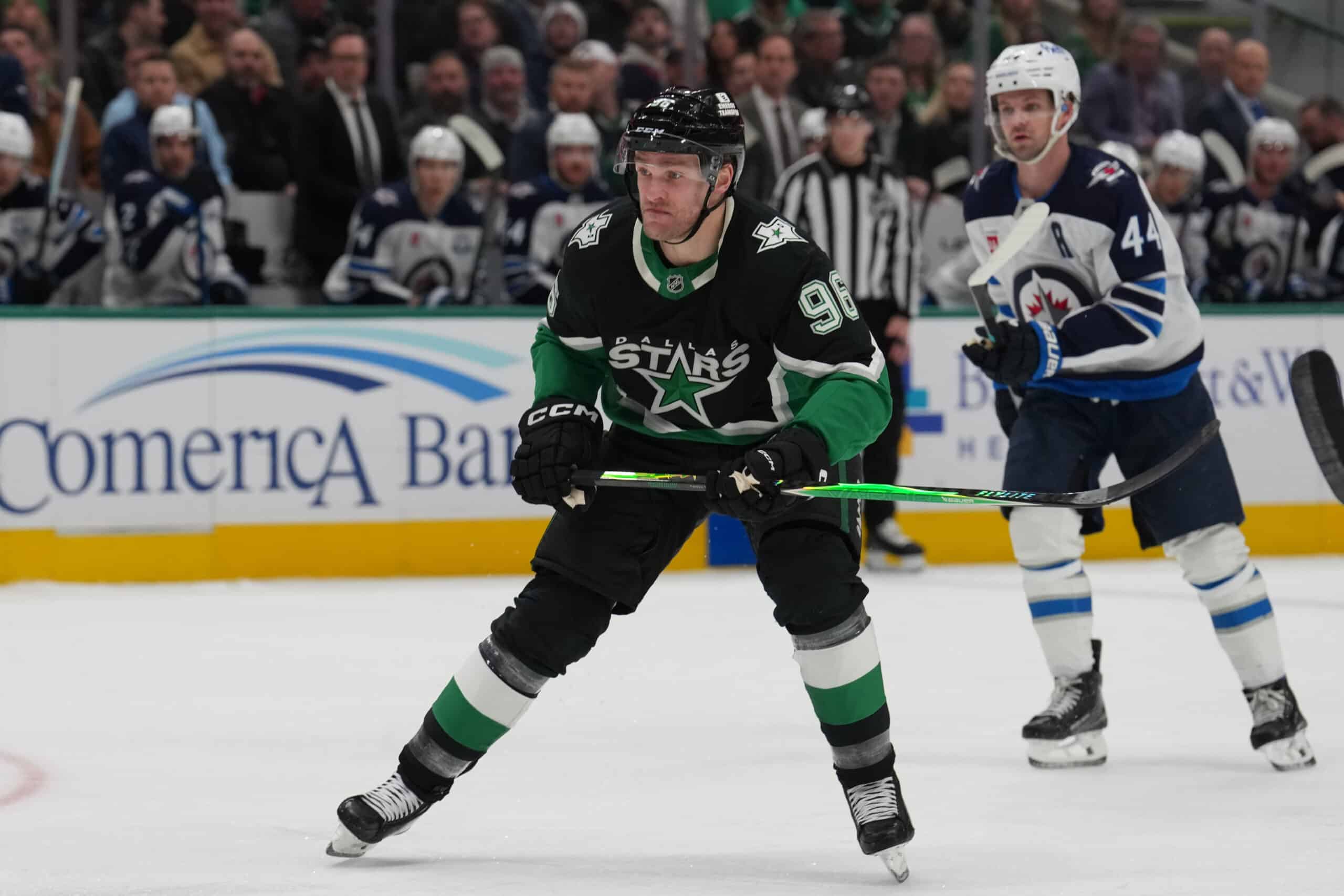 Mikko Rantanen ja Dallas Stars listalla – neljällä NHL-joukkueella merkittävä etu