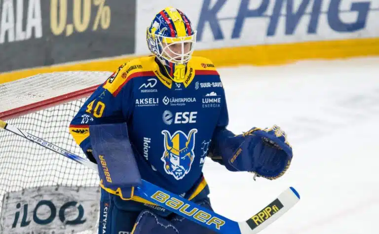 Lähde: Ruotsissa pelaava suomalaisvahti vaihtamassa maisemaa