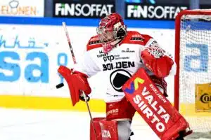 Ketterä kaivoi Mestis-finaaleihin Ässän hihastaan