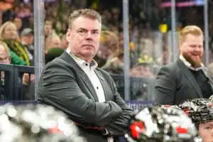 Liigan pudotuspelit käynnistyy – jääkiekkosivusto antoi rajut arviot