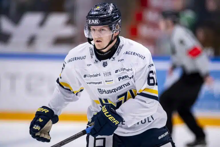 Lähde: SHL:ssä tarjouskilpailu suomalaispakista