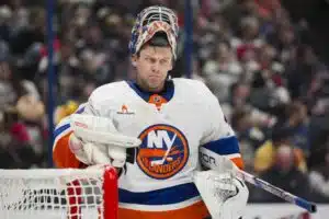 NHL-konkari palasi kaikessa hiljaisuudessa tolppien väliin pitkän tauon jälkeen