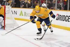 Colorado Avalanche hankki syvyyttä puolustukseensa