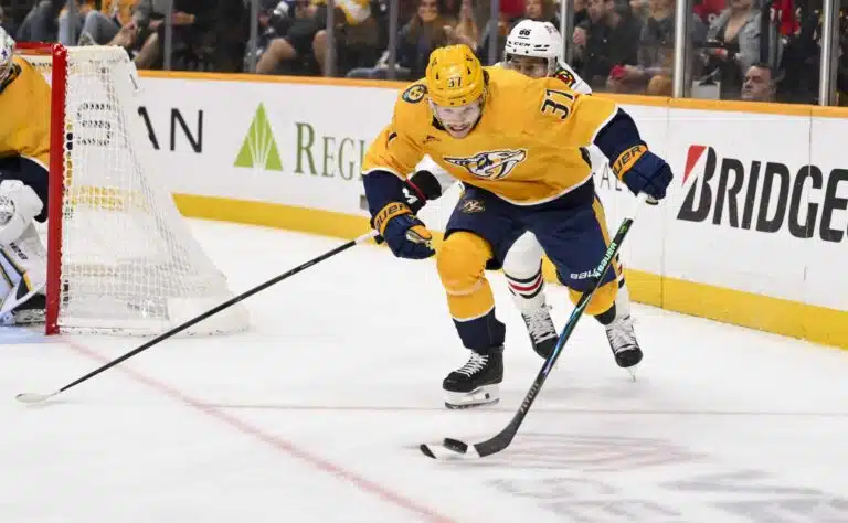 Colorado Avalanche hankki syvyyttä puolustukseensa