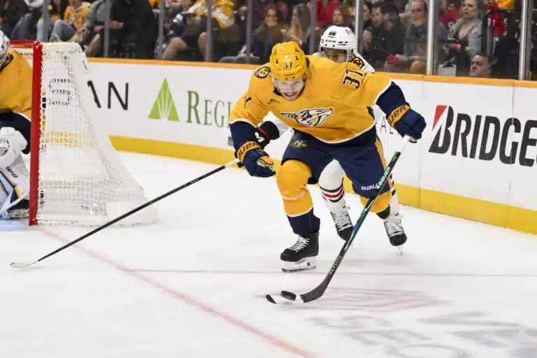 Colorado Avalanche hankki syvyyttä puolustukseensa