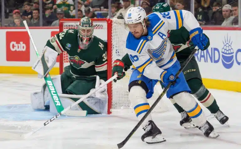 Lähde: Utah Mammoth sai kilpailijoita Robert Thomasin tavoittelussa