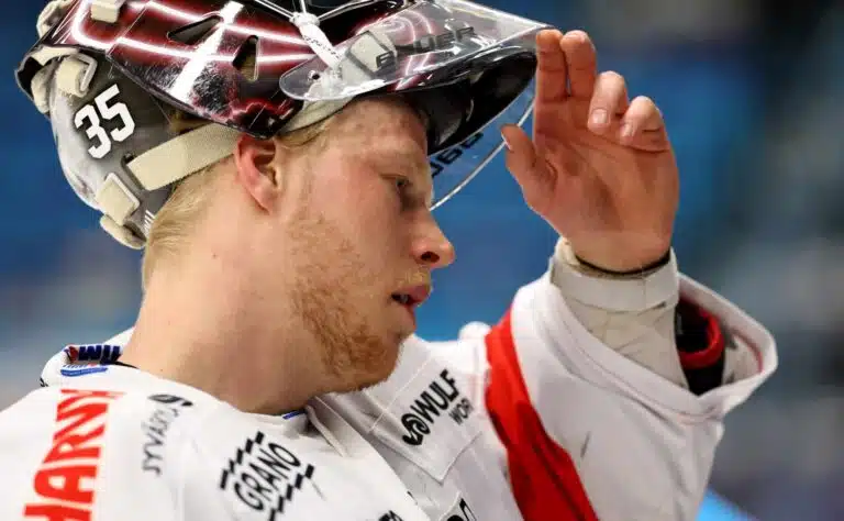 JYPin päävalmentaja selitti kohuratkaisuaan – ”Sekään ei ole niin”