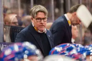 Lähde: Liiga-apuluotsi SHL:ään päävalmentajaksi