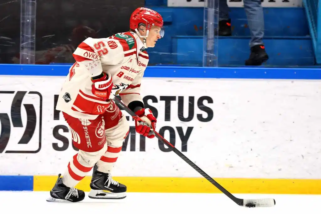 Sportista liuta pelaajia ulos – yksi ura päättyy