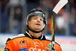 Leijonien maailmanmestari kantaa huolta Liiga-lupausten kehityksestä