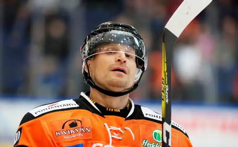 Leijonien maailmanmestari kantaa huolta Liiga-lupausten kehityksestä