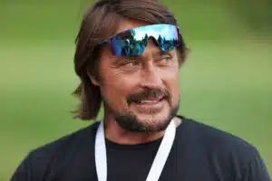 Teemu Selänne leikkaushoidossa