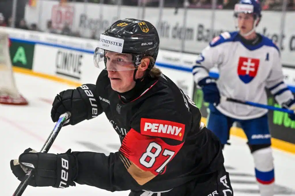 Suomalaishyökkääjä löysi uuden kodin ulkomailta – kolkuttelee maajoukkueen ovia