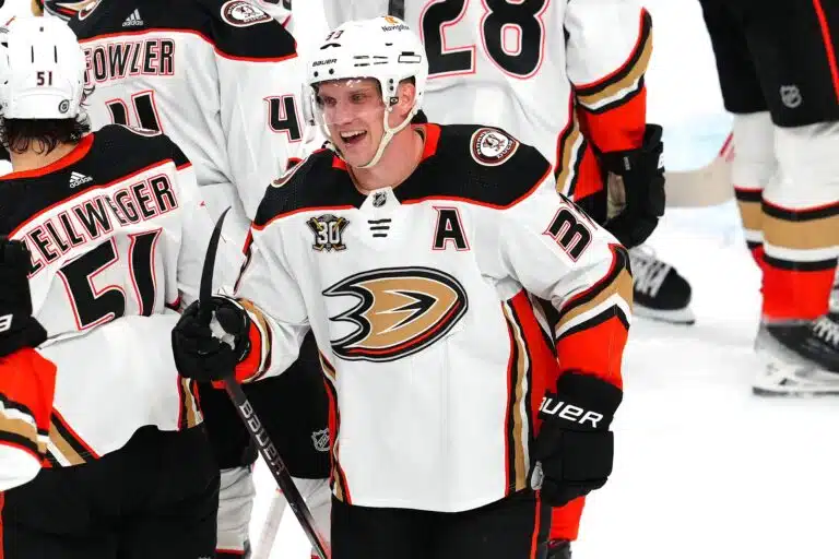 Lähde: NHL-konkari palaa maajoukkueeseen kolmen vuoden tauon jälkeen