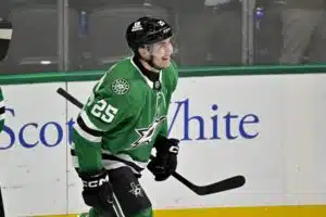 Arttu Hyry sai kunnian erikoisesta omasta maalista