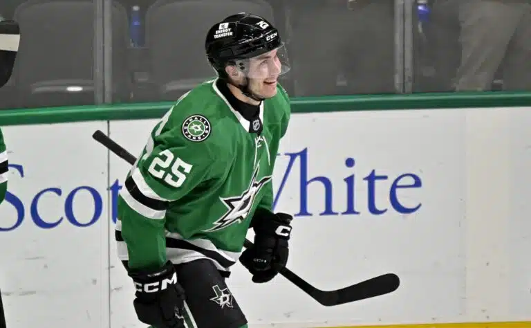 Arttu Hyry sai kunnian erikoisesta omasta maalista